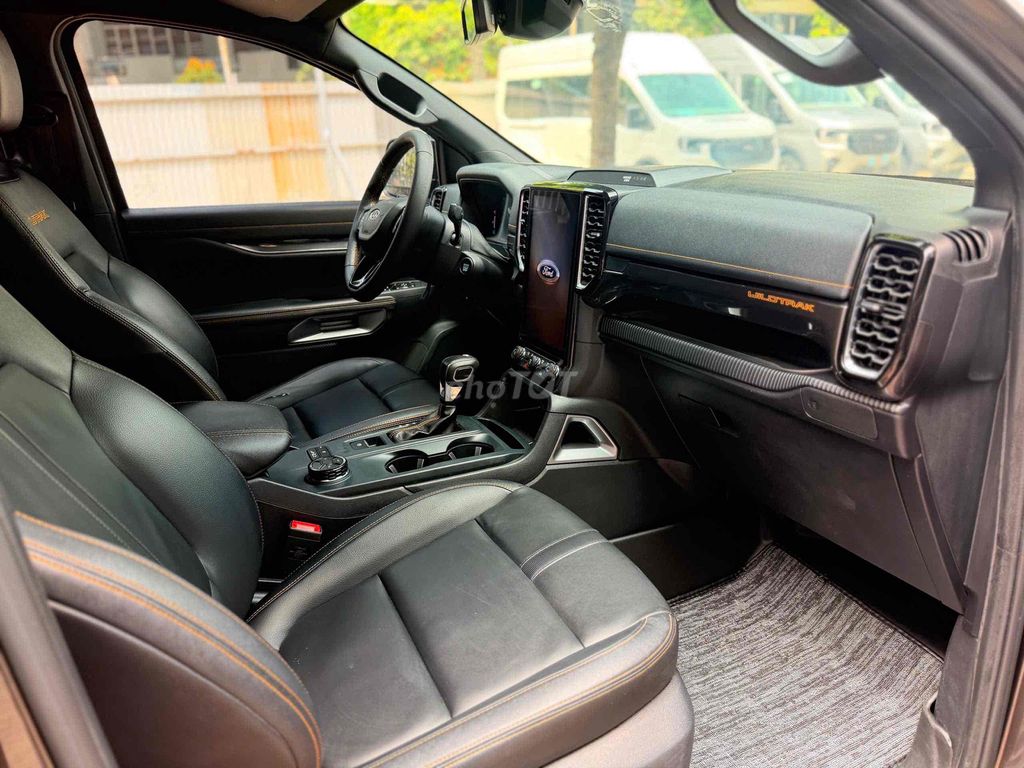 Срочно Ranger Wildtrak цена 7 монет. Полное обслуживание