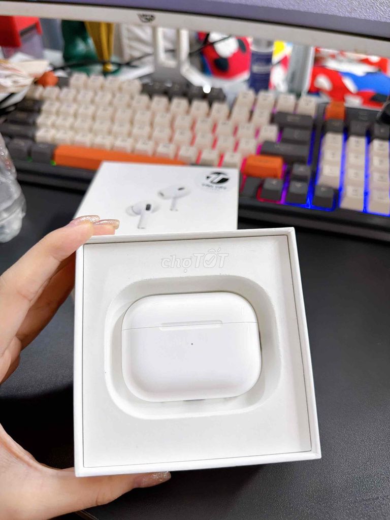 Apple AirPods Pro 2 C Fulbox Bh T3/27 đủ cáp zin. Mua bán Tivi, Âm thanh tại Quận 10 Tp Hồ Chí Minh được đăng bởi Lynh My Apple  hình 1