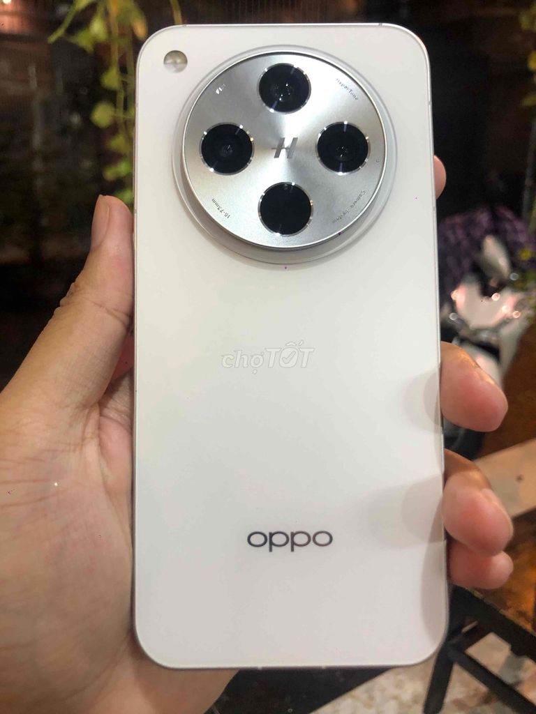 Oppo Find X8 Bạc RAM 12/256GB. Mua bán Điện thoại tại Quận Tân Phú Tp Hồ Chí Minh được đăng bởi Tony Chung Q10 Q11 hình 1