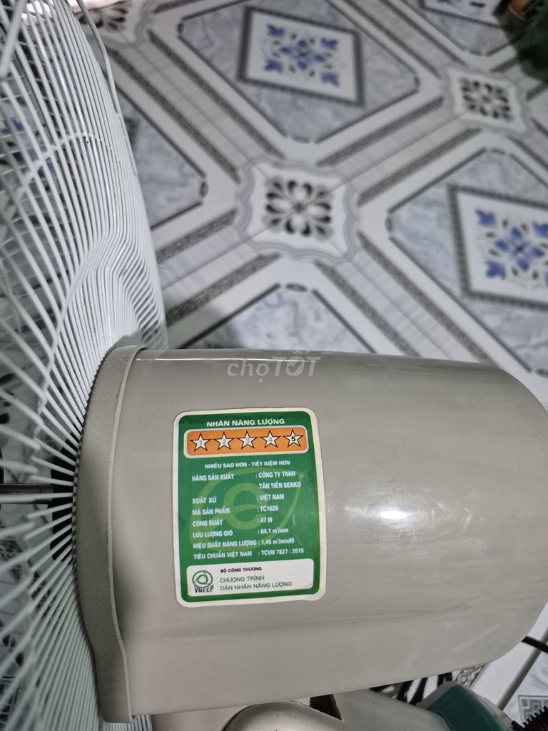 Quạt treo tường Senko Trắng. Mua bán Quạt tại Thành phố Vĩnh Long Vĩnh Long được đăng bởi Giang hình 1