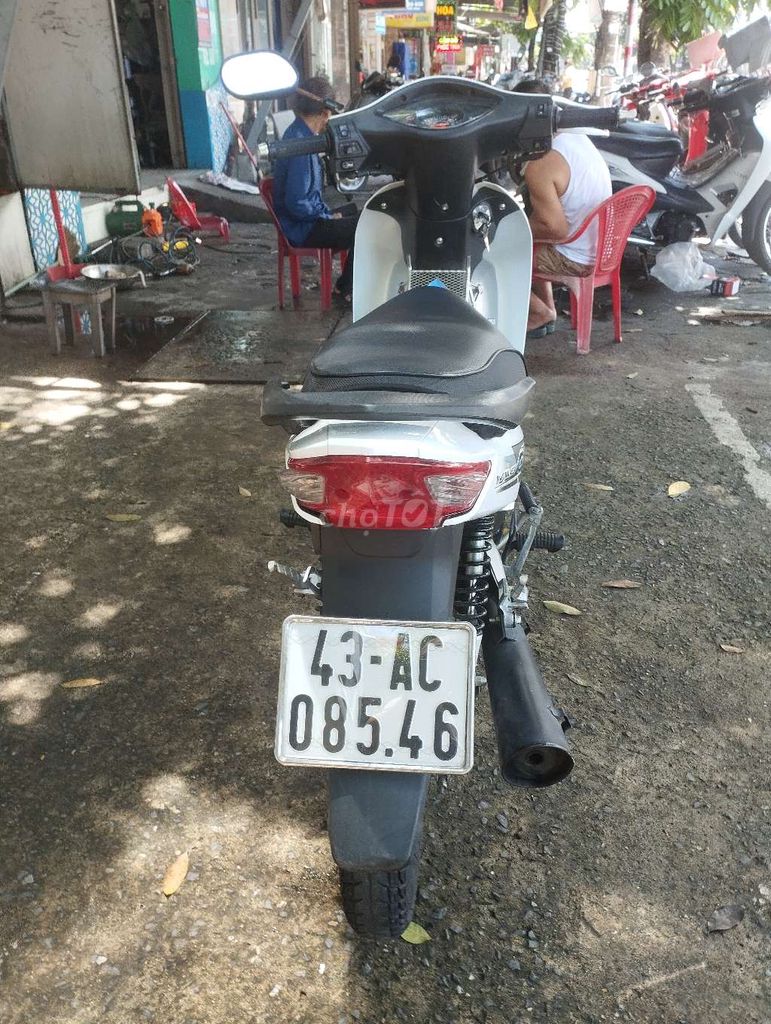 Honda Wave 50cc белый полуавтомат