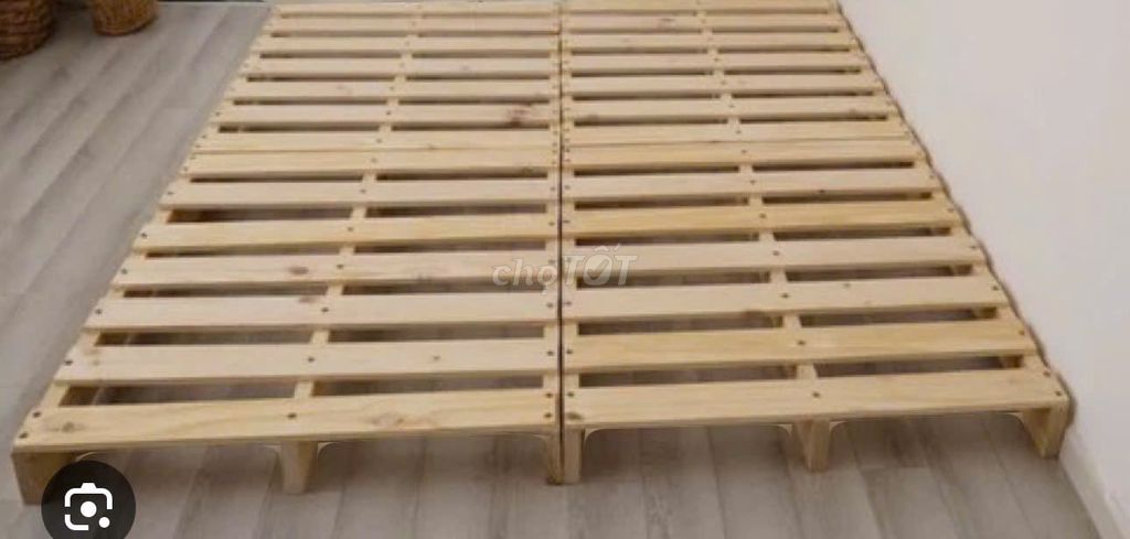 pallet 1m4 x 2m thanh lý nhanh 500k