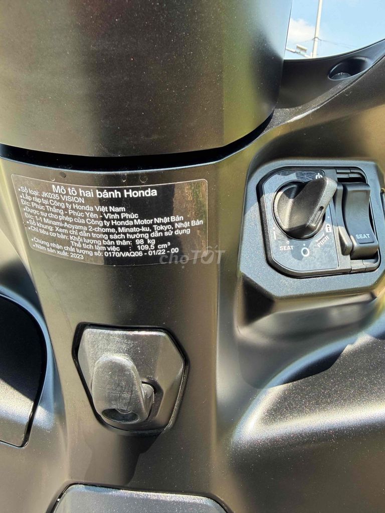 Honda Vision 2024 Bánh lớn lướt 5800km. Mua bán Xe máy tại Quận 8 Tp Hồ Chí Minh được đăng bởi Anh Quốc hình 7