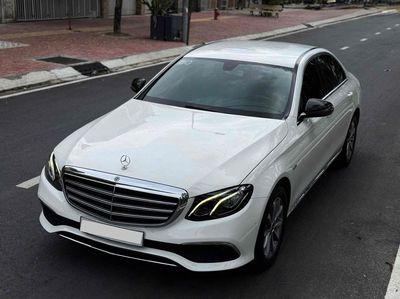 Mercedes Benz E 200 Pre-FL model 2020. Mua bán Ô tô tại Quận 8 Tp Hồ Chí Minh được đăng bởi Khoa nguyễn