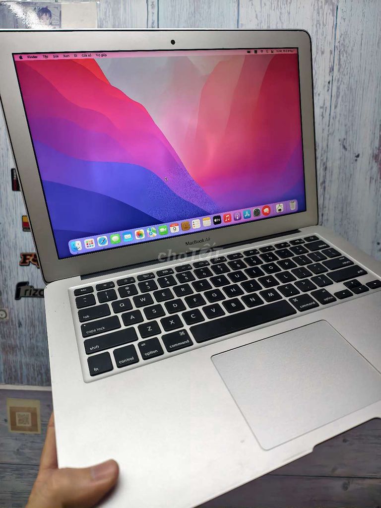 Apple Macbook Air 2017 i5 8GB/256GB Bạc. Mua bán Laptop tại Quận Phú Nhuận Tp Hồ Chí Minh được đăng bởi Võ Văn Anh hình 1