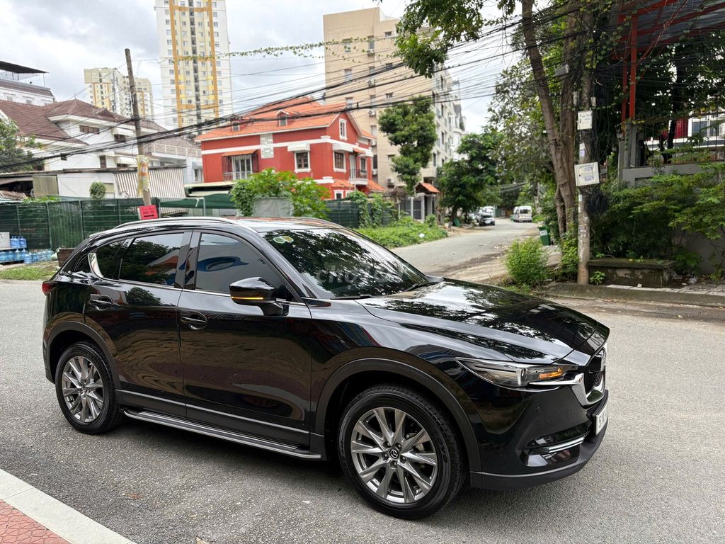 Mazda CX5 2022 Signature Premium 2.5 AWD - 17000km. Mua bán Ô tô tại Thành phố Thủ Đức Tp Hồ Chí Minh được đăng bởi Trần Quốc Vũ hình 1