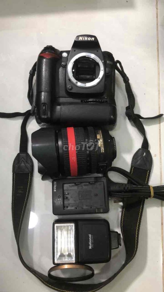 Bộ NIKON D90+lens NIKON 18-105mmVR+Grip. Mua bán Máy ảnh, Máy quay tại Quận 5 Tp Hồ Chí Minh được đăng bởi Triệu tiến Đạt hình 1