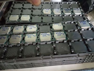 Ram 4gb và 10 CPU G4600 Xeon 1220v3 i5 6500