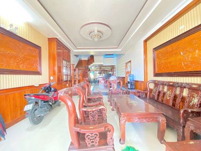 Аренда · 4 комн. · 90 м² · Quận Sơn Trà, ул. Đường Nguyễn Trực