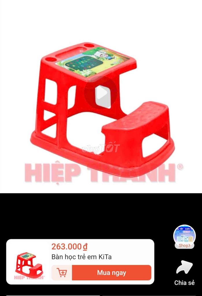 Bàn học trẻ em nhựa đỏ. Mua bán Mẹ và bé tại Quận Ninh Kiều Cần Thơ được đăng bởi Hoàng Yến hình 1