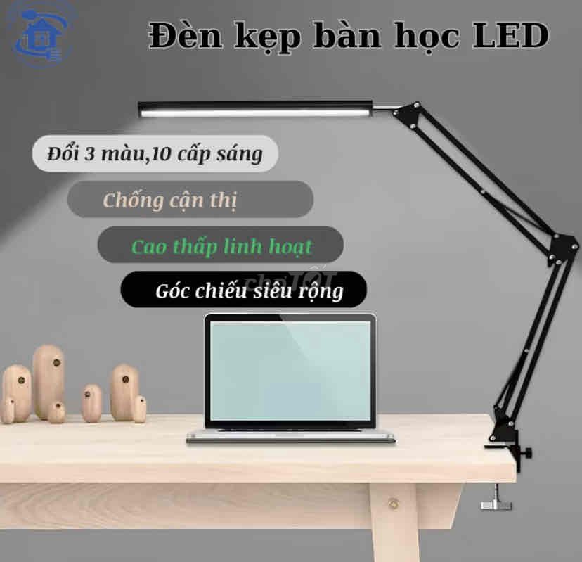 Bàn K mới, mới mua 1 tháng, ở quận 3 tự qua lấy