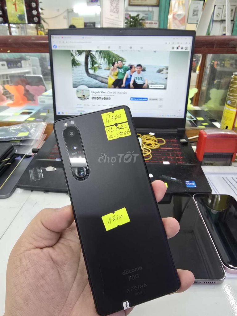 Sony Xperia 1 III Đen 256GB - Mark 3. Mua bán Điện thoại tại Thành phố Long Xuyên An Giang được đăng bởi Facebook Cầm Đồ Thúy Vân hình 1