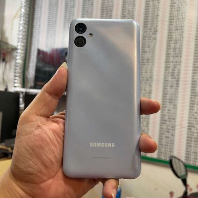 Samsung A04e pin trâu. Mua bán Điện thoại tại Thành phố Bến Tre Bến Tre được đăng bởi Điện thoại Bến Tre giá rẻ