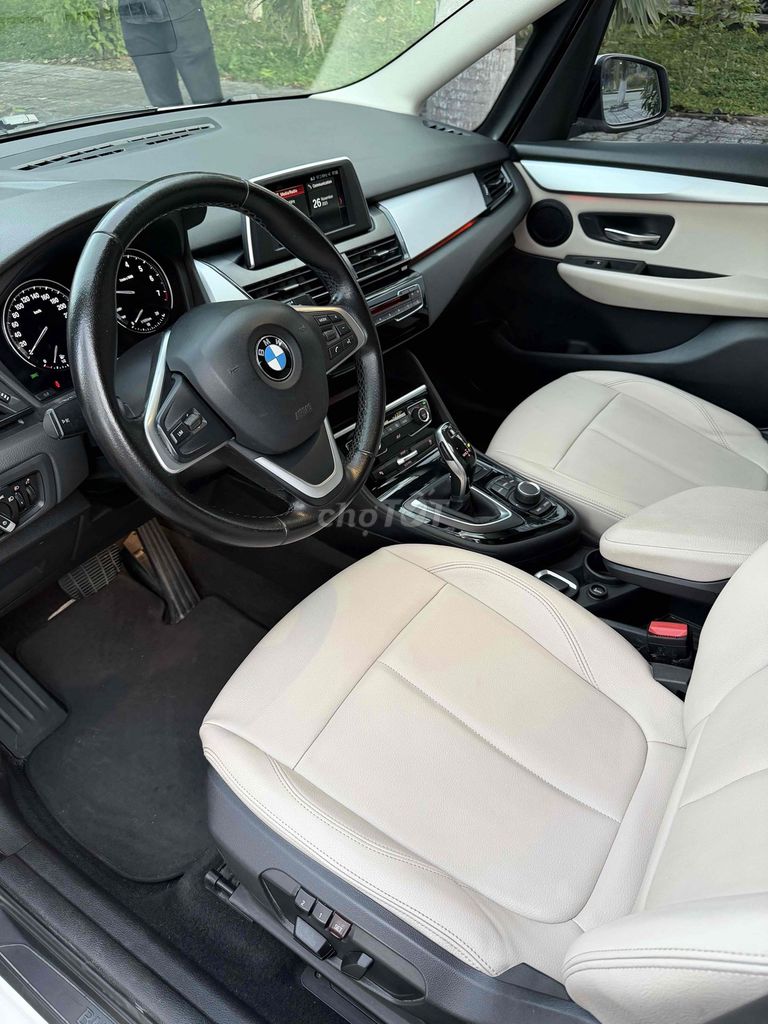 BMW 2 Series 2018 218i Gran Tourer Siêu Mới ✅. Mua bán Ô tô tại Thành phố Dĩ An Bình Dương được đăng bởi Nguyễn Sơn Auto hình 7