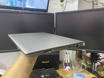 Laptop Toshiba Portege Z30 - Siêu mỏng nhẹ