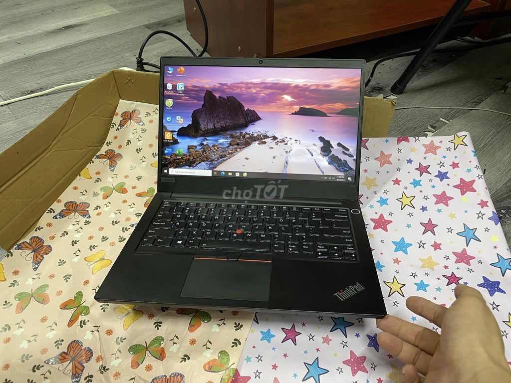 >>IBM thinkpad E14..i5-10210u..Ram 8g..ssd 256g