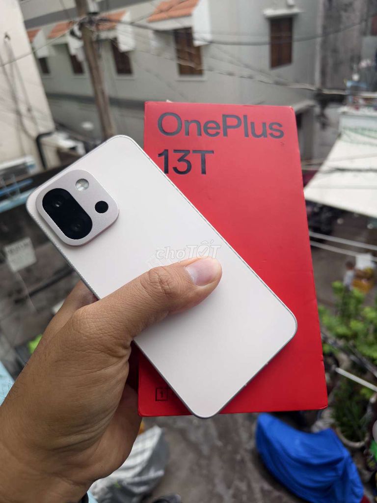 OnePlus 13T 12/256GB trắng hồng đẹp 99 fullbox . Mua bán Điện thoại tại Quận 5 Tp Hồ Chí Minh được đăng bởi thanh liêm hình 1