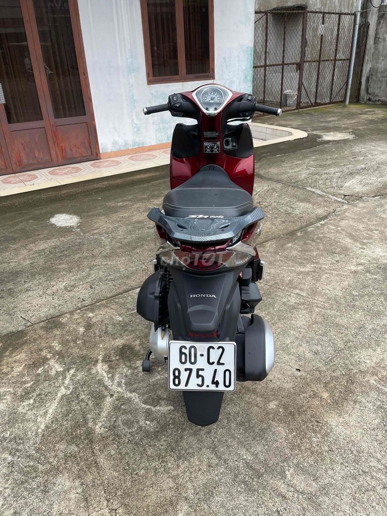 SH mode 2022 chính chủ 60 có bán trả góp. Mua bán Xe máy tại Huyện Trảng Bom Đồng Nai được đăng bởi cửa hàng xe máy Trần Sơn  hình 2