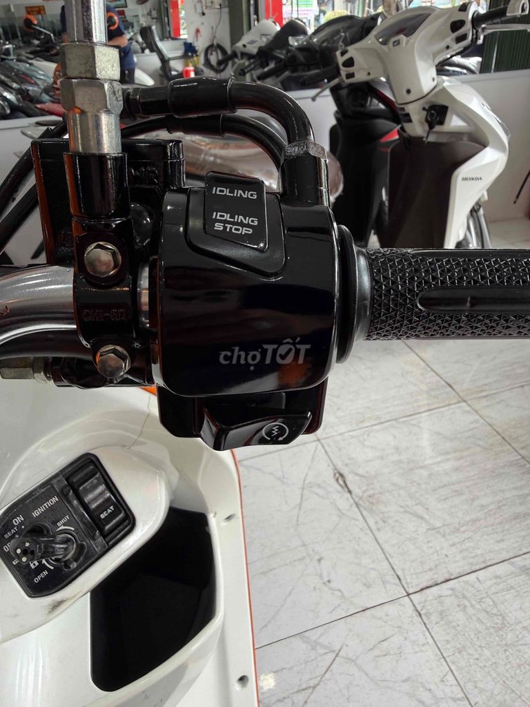 SCOOPY 2020 ĐK 2025 Cực Đẹp - Giấy Rạch Giá. Mua bán Xe máy tại Thành phố Rạch Giá Kiên Giang được đăng bởi XE MÁY CŨ TÂN 128 hình 11