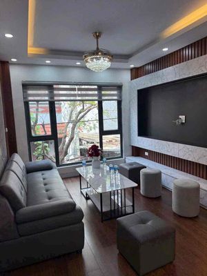 BÁN NHÀ THẠCH BÀN- LONG BIÊN, MỚi CỨNG,OTO XỊCH CỬA. THGMÁY, FULL NT. Mua bán nhà ở tại Quận Long Biên Hà Nội được đăng bởi Dũng PHỐ ĐÔNG 