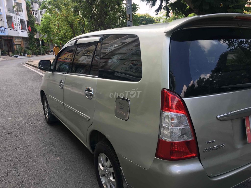 Toyota Innova 2006 j. Mua bán Ô tô tại Quận 6 Tp Hồ Chí Minh được đăng bởi trương siêu hình 2