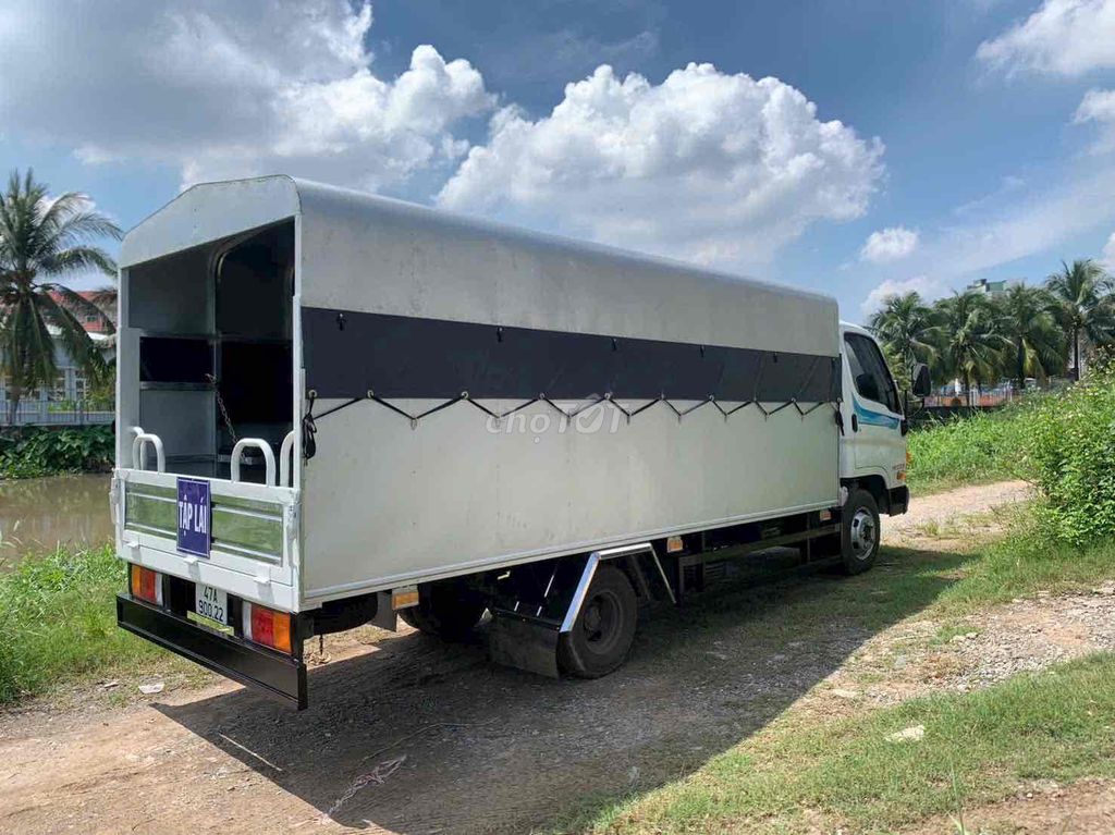 Thanh lý Hyundai Mighty N250SL 1.9-2.5 tấn. Mua bán Xe tải, xe ben tại Thành phố Dĩ An Bình Dương được đăng bởi XE TẢI HYUNDAI TRẢ GÓP hình 4
