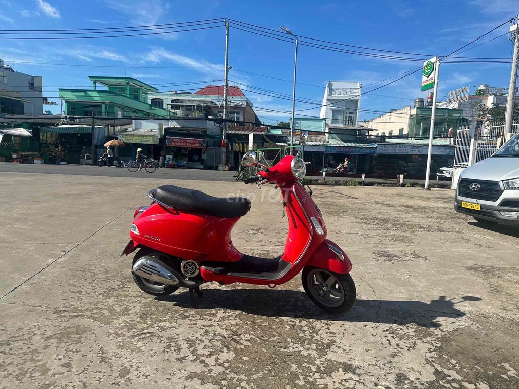 Piaggio Vespa LX 2012 Đỏ Đã sửa mới. Mua bán Xe máy tại Quận Bình Tân Tp Hồ Chí Minh được đăng bởi Rosie Cao hình 2