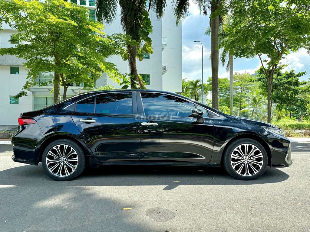 Toyota Corolla Altis 1.8V 2022 trả góp. Mua bán Ô tô tại Quận 12 Tp Hồ Chí Minh được đăng bởi Khoa Võ hình 5