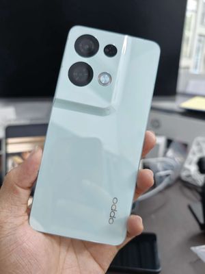 OPPO Reno 8 Pro 5G Xanh 12GB/256GB