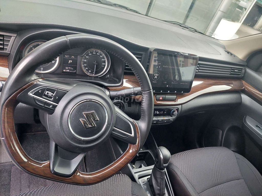 Ertiga GLX 2020 1.5L AT - Xe Cty Suzuki thanh lý. Mua bán Ô tô tại Quận Tân Bình Tp Hồ Chí Minh được đăng bởi Pháp Suzuki World Phổ Quang hình 8