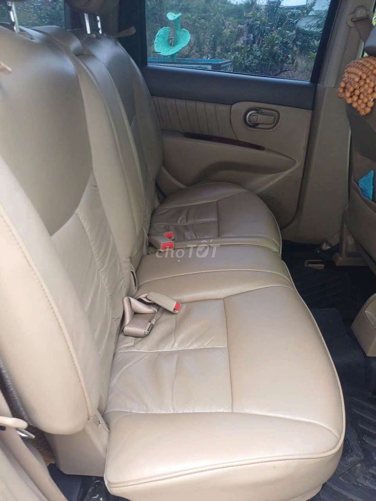 Xe 7 chỗ 2011 - 150000 km. Mua bán Ô tô tại Thành phố Dĩ An Bình Dương được đăng bởi QUỐC HUY hình 3