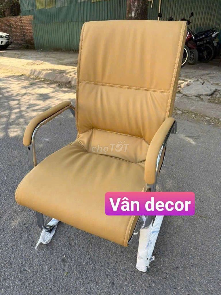 Ghế da giâm đốc chân quỳ C. Mua bán Bàn ghế tại Thành phố Thủ Đức Tp Hồ Chí Minh được đăng bởi Vân Decor hình 2