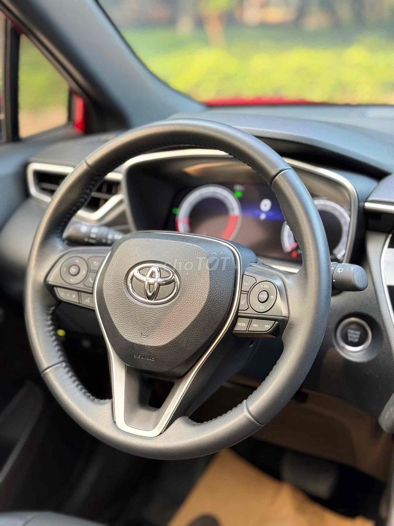 Corolla Cross 2024 Model 2025 1.8V Đỏ 1 Vạn Km. Mua bán Ô tô tại Quận Cầu Giấy Hà Nội được đăng bởi Vũ Kiên hình 9