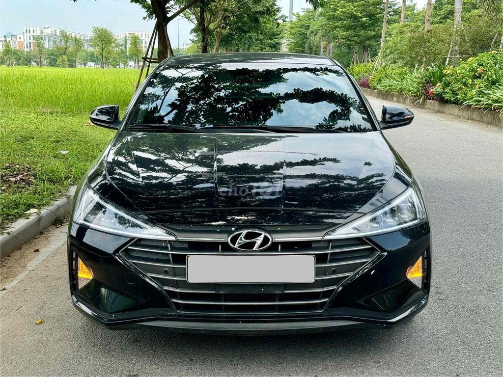 Hyundai Elantra 2021 1.6 AT Sport đúng 1,6v