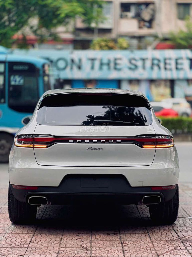 Porches Macan sx2019, options 900 tr, odo 1,8v km. Mua bán Ô tô tại Quận Long Biên Hà Nội được đăng bởi Long Biên Cars hình 5