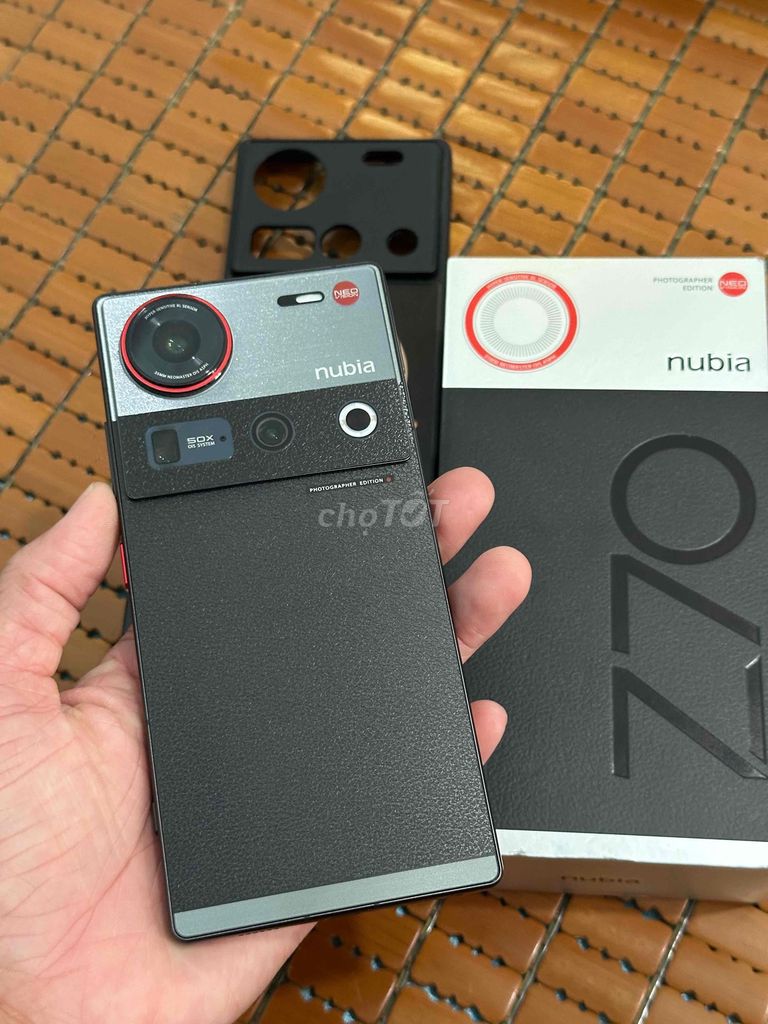 Nubia Z70S Ultra 12GB/256GB Đen fullbox 99. Mua bán Điện thoại tại Thành phố Thủ Dầu Một Bình Dương được đăng bởi Hoàng hải hình 1