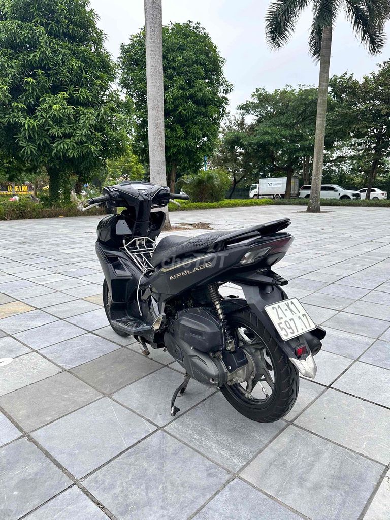 AB 125i 4val Nguyên Bản 2022 Chất_Bảo Hành 2 Năm. Mua bán Xe máy tại Huyện Gia Lâm Hà Nội được đăng bởi Xe Máy Phúc Hưng hình 2