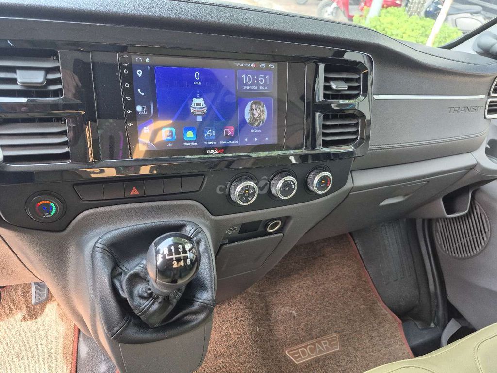 Ford Transit VIP Lounge 10 chỗ số sàn. Mua bán Phương tiện khác tại Quận Long Biên Hà Nội được đăng bởi Ngô hùng hình 14