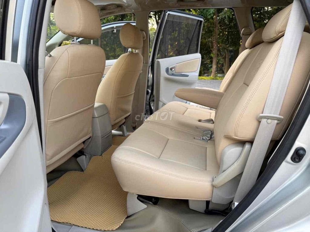 Toyota Innova 2015 2.0E 110.000 km. Mua bán Ô tô tại Huyện Giồng Riềng Kiên Giang được đăng bởi Bảo Liêm Hồ hình 12