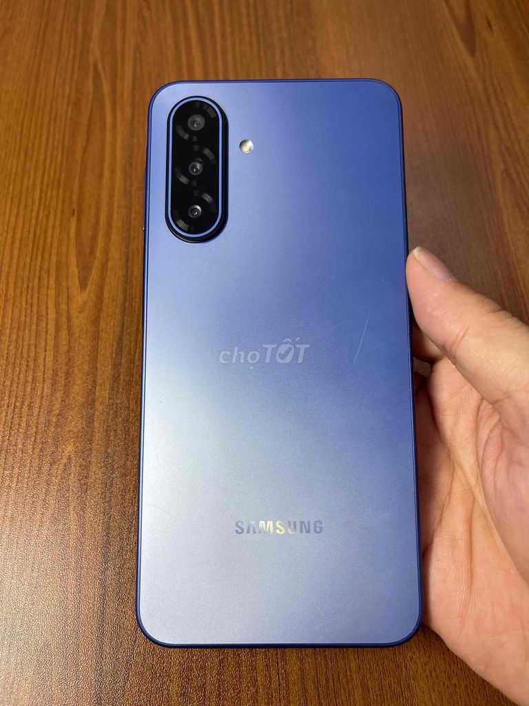 Samsung Galaxy A17 5G 128GB Xanh. Mua bán Điện thoại tại Quận 4 Tp Hồ Chí Minh được đăng bởi Tuấn hình 1