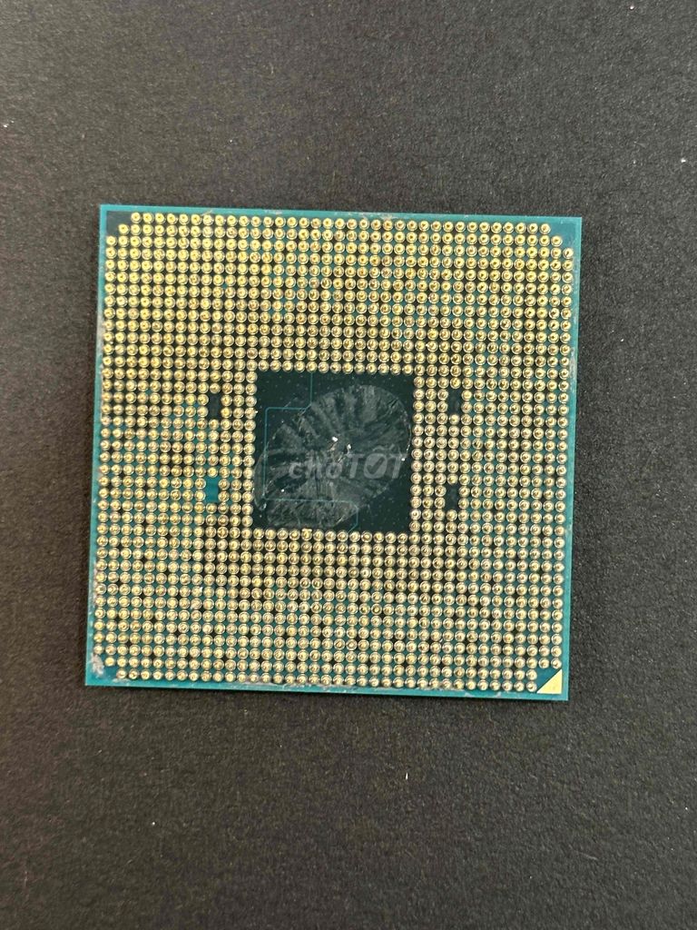 Ryzen 3 2200g, 3.7GHz, 4 nhân/4 luồng.