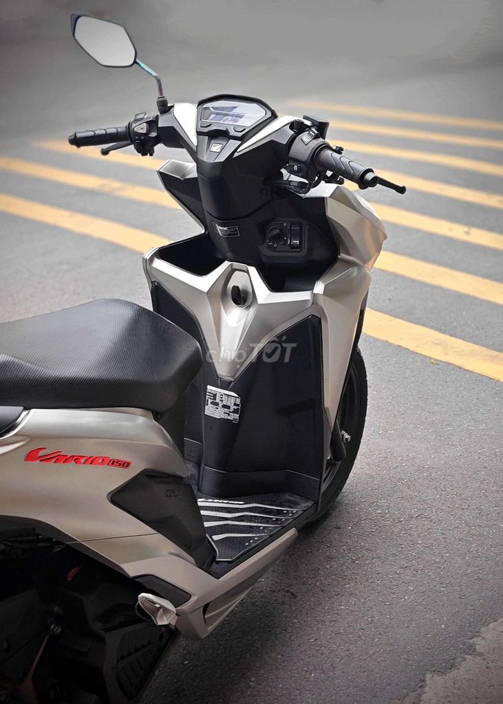 Vario 150 nhập indo date 2020