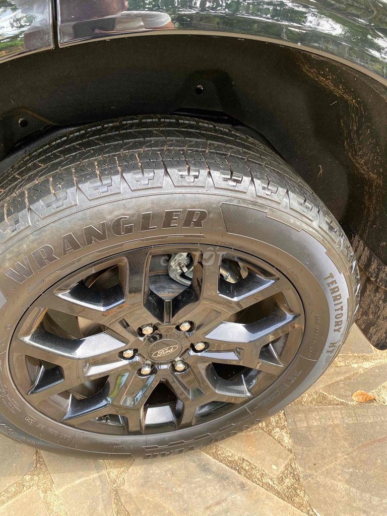 Ford Everest 2023 Sport 2.0L 4x2 AT - 30000 km. Mua bán Ô tô tại Thành phố Buôn Ma Thuột Đắk Lắk được đăng bởi Trọng Anh hình 14