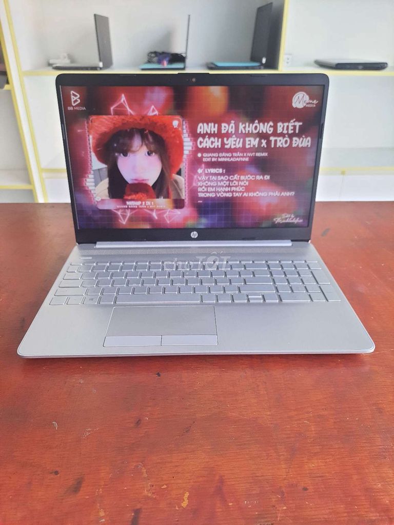 HP 15 i5-8265U 15.6 inch 8GB/180GB. Mua bán Laptop tại Thành phố Biên Hòa Đồng Nai được đăng bởi Laptop Sinh Viên Biên Hoà hình 1