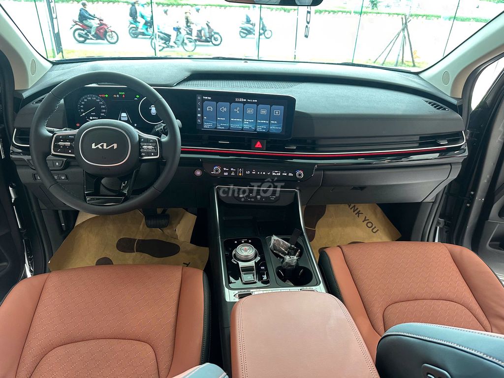 KIA CARNIVAL HEV - GIẢM GIÁ - TẶNG BẢO HIỂM. Mua bán Ô tô tại Quận 7 Tp Hồ Chí Minh được đăng bởi Trinh KIA Mazda hình 7