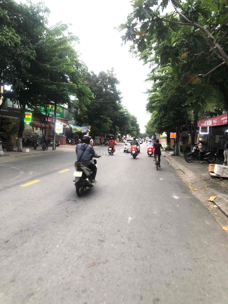 Cần bán đất đường Nguyễn Chánh, đường 10m5, ngang 7m5, ĐN