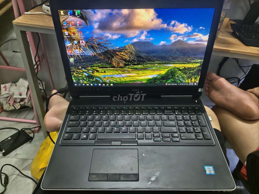 Dell Precision i7-6820HQ 16GB/512GB Đã sử dụng. Mua bán Laptop tại Thị xã Bến Cát Bình Dương được đăng bởi Minh Kien hình 1
