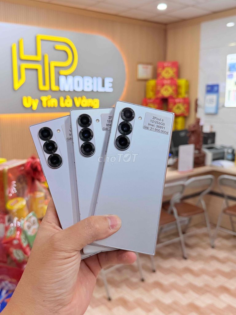 Samsung ZFold 6 12GB/256GB Trắng Đã qua sử dụng. Mua bán Điện thoại tại Thành phố Đồng Xoài Bình Phước được đăng bởi Hoàng  Minh Phụng hình 1