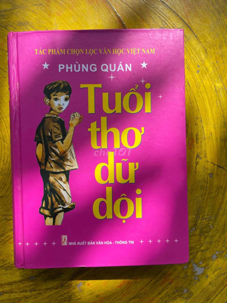 Tuổi thơ dữ dội- Phùng Quán