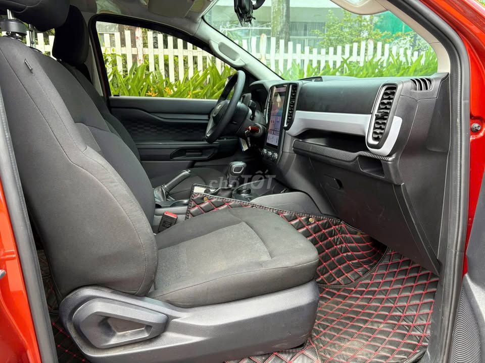 Ford Ranger 2024 máy dầu, số tự động 2 cầu. Mua bán Ô tô tại Quận Gò Vấp Tp Hồ Chí Minh được đăng bởi Xuân Trường hình 4